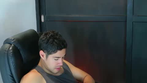 camara110 online show from 10-02-25, 02:46