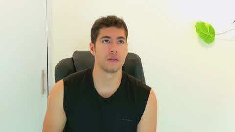 camara110 online show from 11-06-25, 12:33