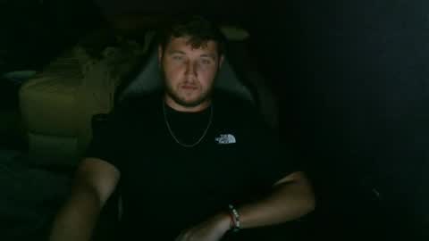 Snapshot of camcammerson chatting on 09-13-25, 05:29 camcammerson online show from 09-13-25, 05:29
