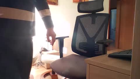 camcologne online show from 10-01-25, 02:45