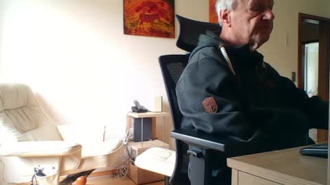 camcologne online show from 04-05-26, 10:01