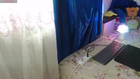 CamDiva1 online show from 03-01-26, 06:04