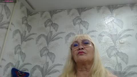 CamDiva1 online show from 07-01-26, 07:57