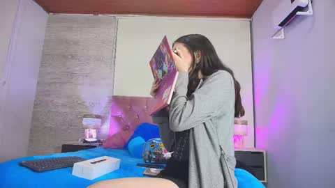 Snapshot of cameron_april chatting on 11-05-25, 12:16 cameron_april online show from 11-05-25, 12:16