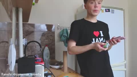 Cameron online show from 03-11-25, 09:56