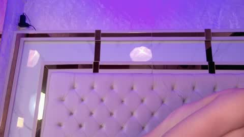 cameron_hearts online show from 06-20-26, 12:19