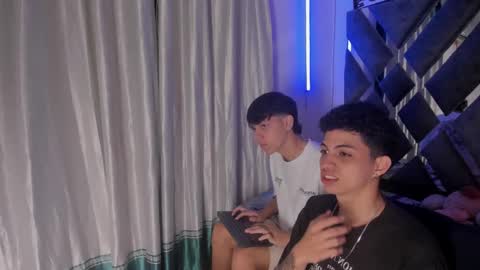 Snapshot of cameron_lux4 chatting on 12-20-25, 12:34 CAMERON online show from 12-20-25, 12:34