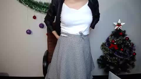 Cameronenns online show from 12-17-25, 07:31