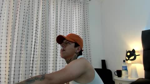 cami_coral1 online show from 02-08-26, 02:09