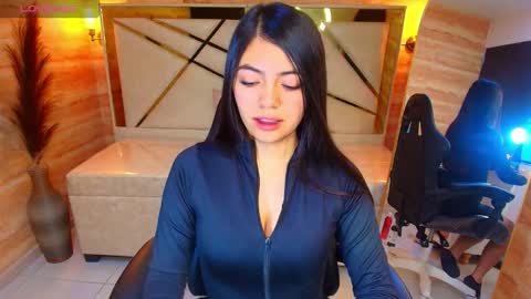 Cami  online show from 10-12-25, 12:48