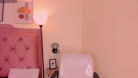 CAMI  online show from 02-26-25, 02:57