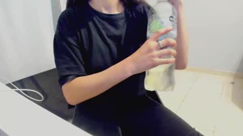 Cami online show from 12-04-25, 04:00