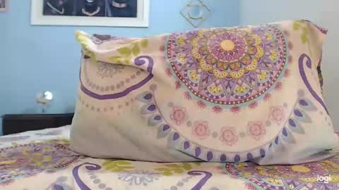 Instagram camila blande1 online show from 12-02-24, 05:37