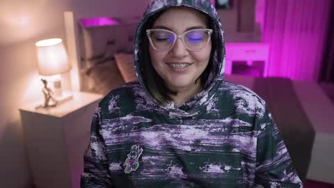 Camila buitrago online show from 12-13-24, 02:43