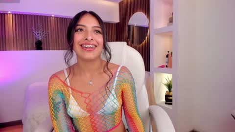 Snapshot of camila_dupont chatting on 01-24-25, 10:08 Camila online show from 01-24-25, 10:08