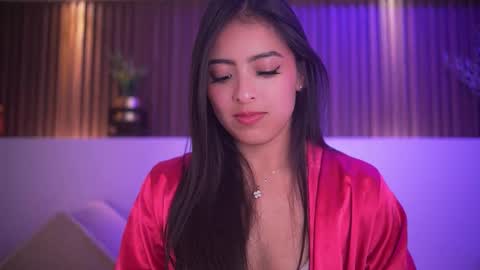 Snapshot of camila_dupont chatting on 11-28-25, 04:37 Camila online show from 11-28-25, 04:37