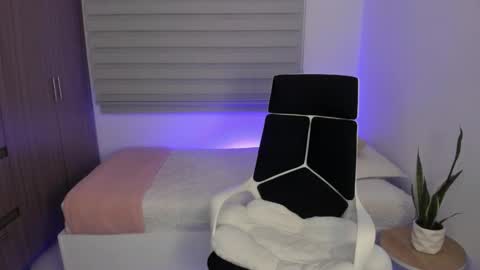 Snapshot of camila_ec2 chatting on 03-20-26, 02:27 C A M I online show from 03-20-26, 02:27