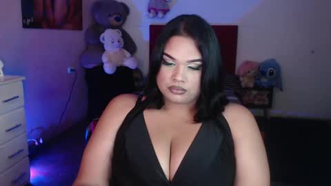 Snapshot of camila_fuenmayor chatting on 04-26-26, 12:19 online show from 04-26-26, 12:19