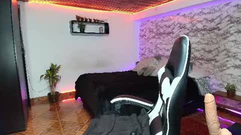 Snapshot of camila_iroose chatting on 07-28-26, 11:26 Camila Roose online show from 07-28-26, 11:26