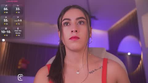 camila_martinez9 online show from 02-10-26, 11:25