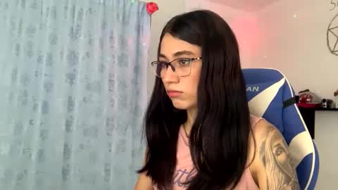 Snapshot of camila_trans19 chatting on 11-03-25, 06:42 Camila online show from 11-03-25, 06:42