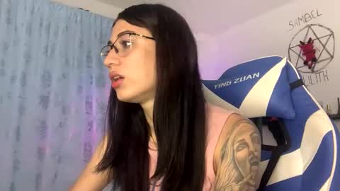 Snapshot of camila_trans19 chatting on 11-08-25, 06:51 Camila online show from 11-08-25, 06:51