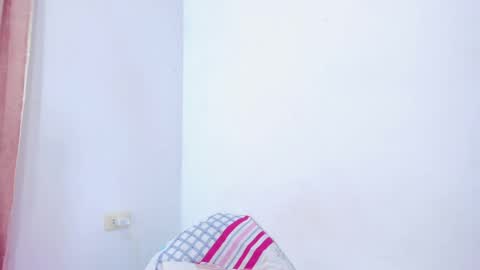 Snapshot of camilaa_foxxx chatting on 05-27-26, 05:43 camilaa foxxx online show from 05-27-26, 05:43