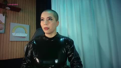    online show from 01-12-26, 09:14