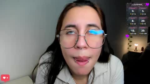 Snapshot of camilaalee chatting on 01-14-25, 01:26 CAMILAA LEE online show from 01-14-25, 01:26