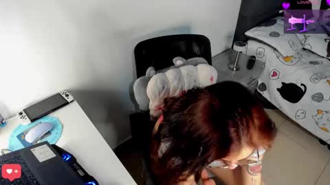 Snapshot of camilaalee chatting on 03-03-25, 12:37 CAMILAA LEE online show from 03-03-25, 12:37