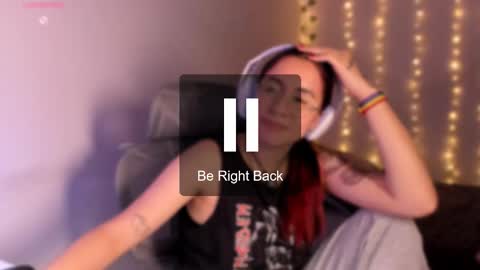 Snapshot of camilaalee chatting on 11-08-25, 04:12 CAMILAA LEE online show from 11-08-25, 04:12