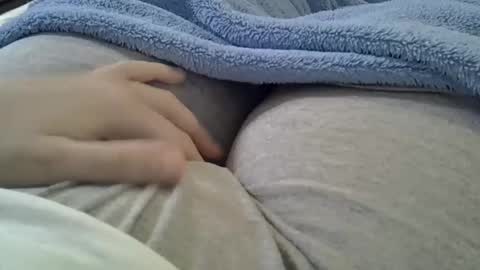 flash 50 tokens BIG CLIT  tits pussy. masturbation big clit 150 tokens fingers inside pussy 1000 tk  pump big clit 300 tk online show from 04-02-26, 02:04