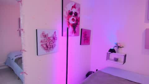 Camila  online show from 02-20-26, 06:19