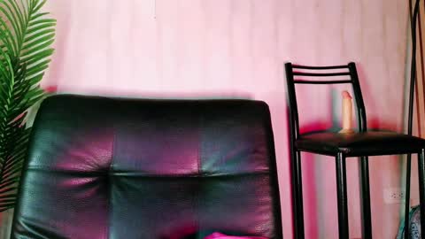 Snapshot of camilarose_oli chatting on 01-29-25, 08:40 camilarose_oli online show from 01-29-25, 08:40