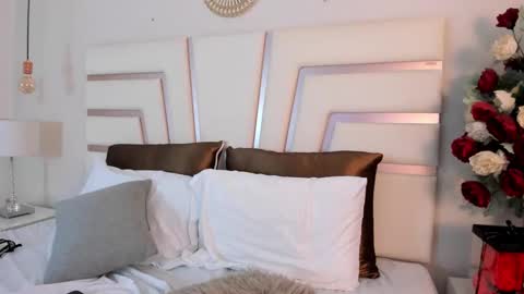 Snapshot of camilasofiia chatting on 03-01-25, 02:48 Camila online show from 03-01-25, 02:48