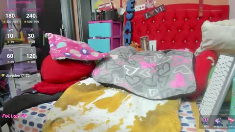 Snapshot of camile_milf chatting on 11-26-25, 08:54 Lauren camile online show from 11-26-25, 08:54