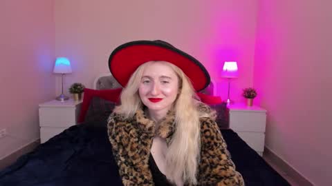 camilladreamer online show from 10-17-25, 09:56