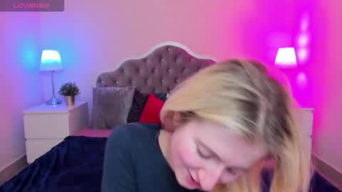 camilladreamer online show from 11-29-25, 07:17