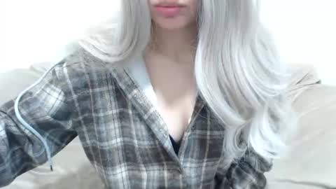 Snapshot of camillebunny chatting on 06-03-26, 02:25 CamilleBunny online show from 06-03-26, 02:25