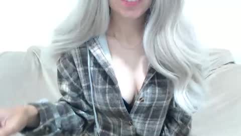Snapshot of camillebunny chatting on 06-04-26, 02:39 CamilleBunny online show from 06-04-26, 02:39