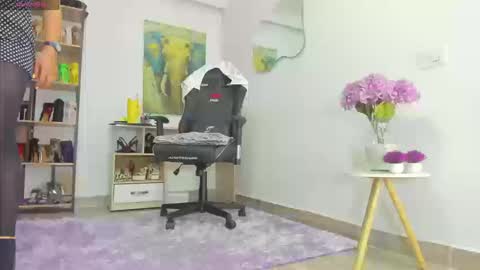 camillevega_01 online show from 01-10-26, 04:14