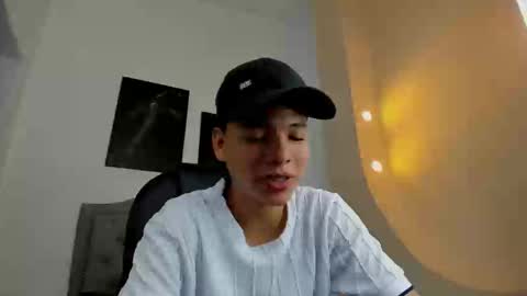 Snapshot of camillo_virgil chatting on 09-22-25, 11:12 Camillo Virgil online show from 09-22-25, 11:12