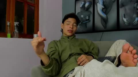 Snapshot of camillo_virgil chatting on 10-12-25, 10:58 Camillo Virgil online show from 10-12-25, 10:58