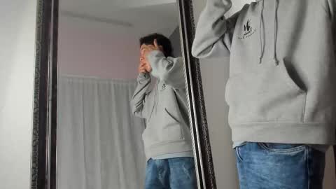 Camillo Virgil online show from 11-25-25, 10:59