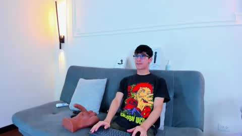 Snapshot of camilo_stark chatting on 11-30-25, 01:53 Camilo online show from 11-30-25, 01:53