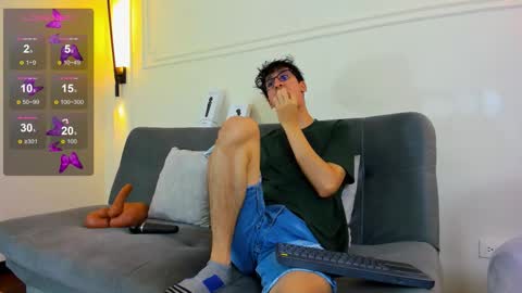 Snapshot of camilo_stark chatting on 12-02-25, 03:23 Camilo online show from 12-02-25, 03:23