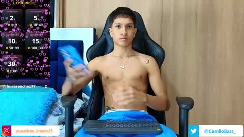 Snapshot of camilobass_ chatting on 10-29-25, 12:02 Camilo Bass online show from 10-29-25, 12:02