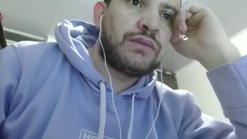 camilo online show from 02-03-25, 01:41