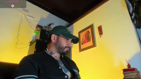 Camilo online show from 11-05-25, 05:13