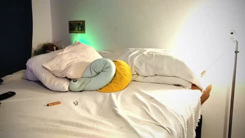 camilo online show from 02-06-25, 04:42